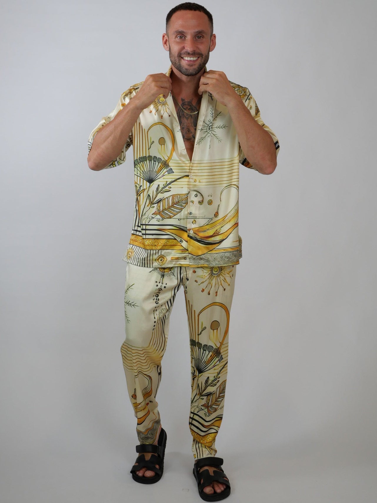 men's luxury streetwear printed set, relaxed fit designer set - Hustle brand 