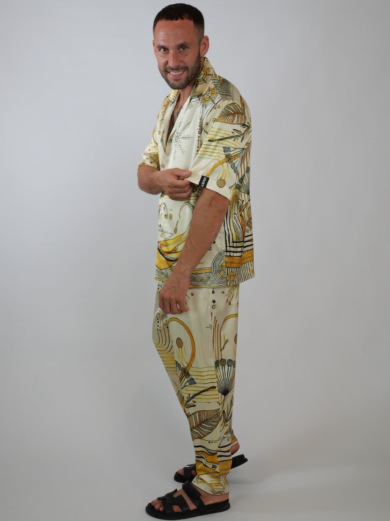 men's luxury streetwear printed set, relaxed fit designer set - Hustle brand 