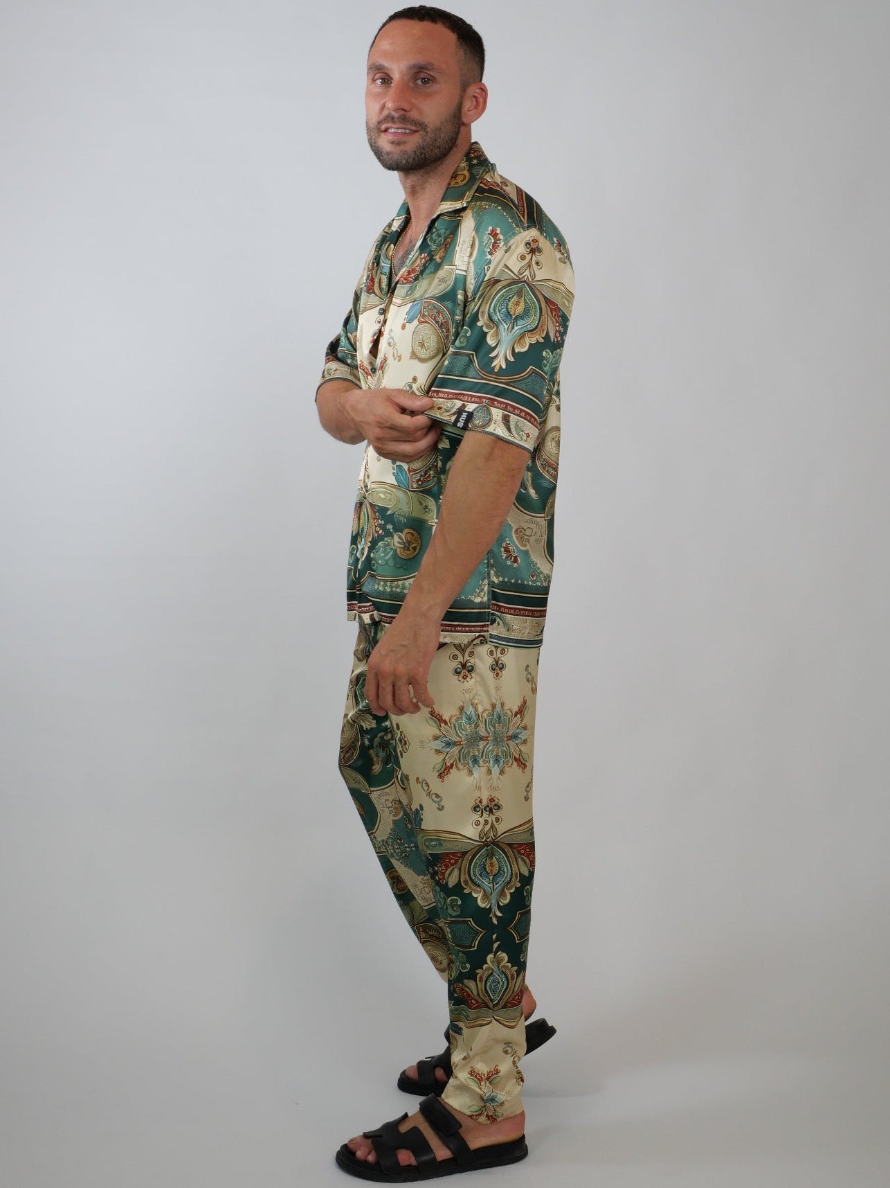 men's luxury streetwear printed set, relaxed fit designer set - Hustle brand 