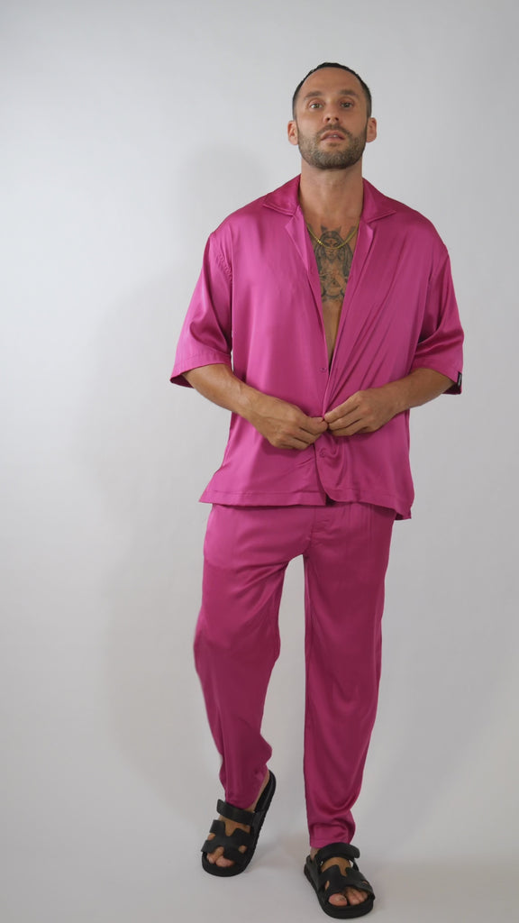 men luxury streetwear outfit video, printed shirt and pants set, HUSTLE brand 